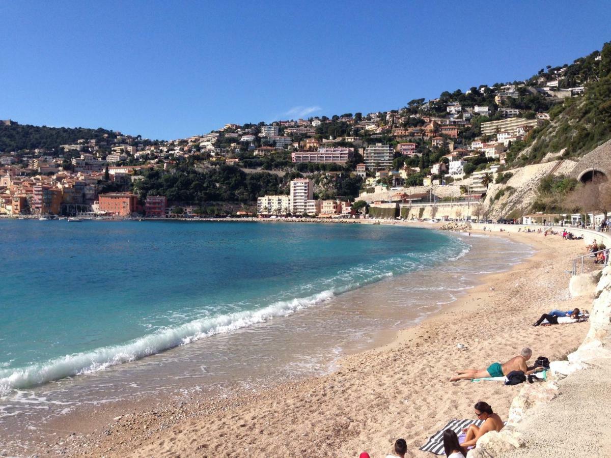 Nyrenoverad Laegenhet Med Havsutsikt Villefranche-sur-Mer Exteriér fotografie